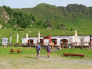 11 Baita del Camoscio (1750 m)